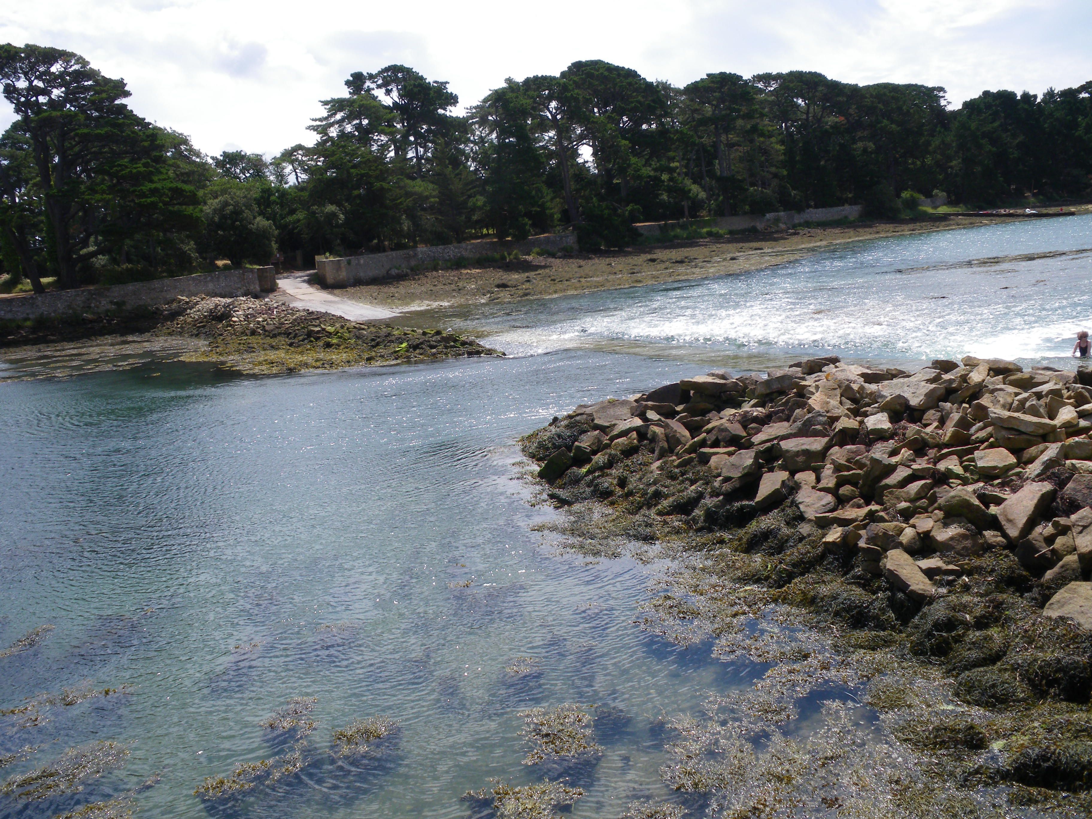 L'ÎLE DE BERDER DANS LE GOLFE DU MORBIHAN